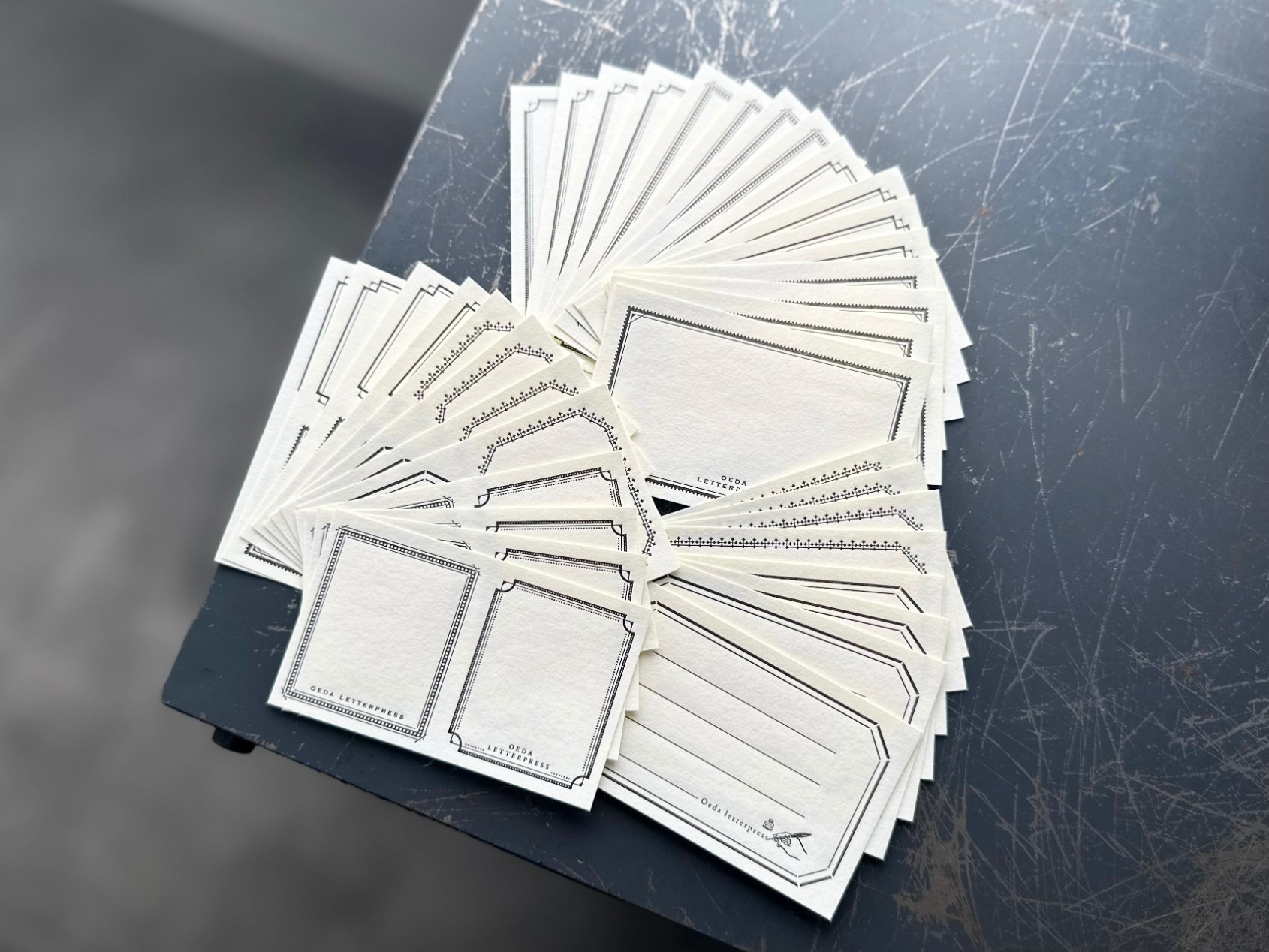 LETTERPRESS sticker set Bronze / Black(各36枚入り)