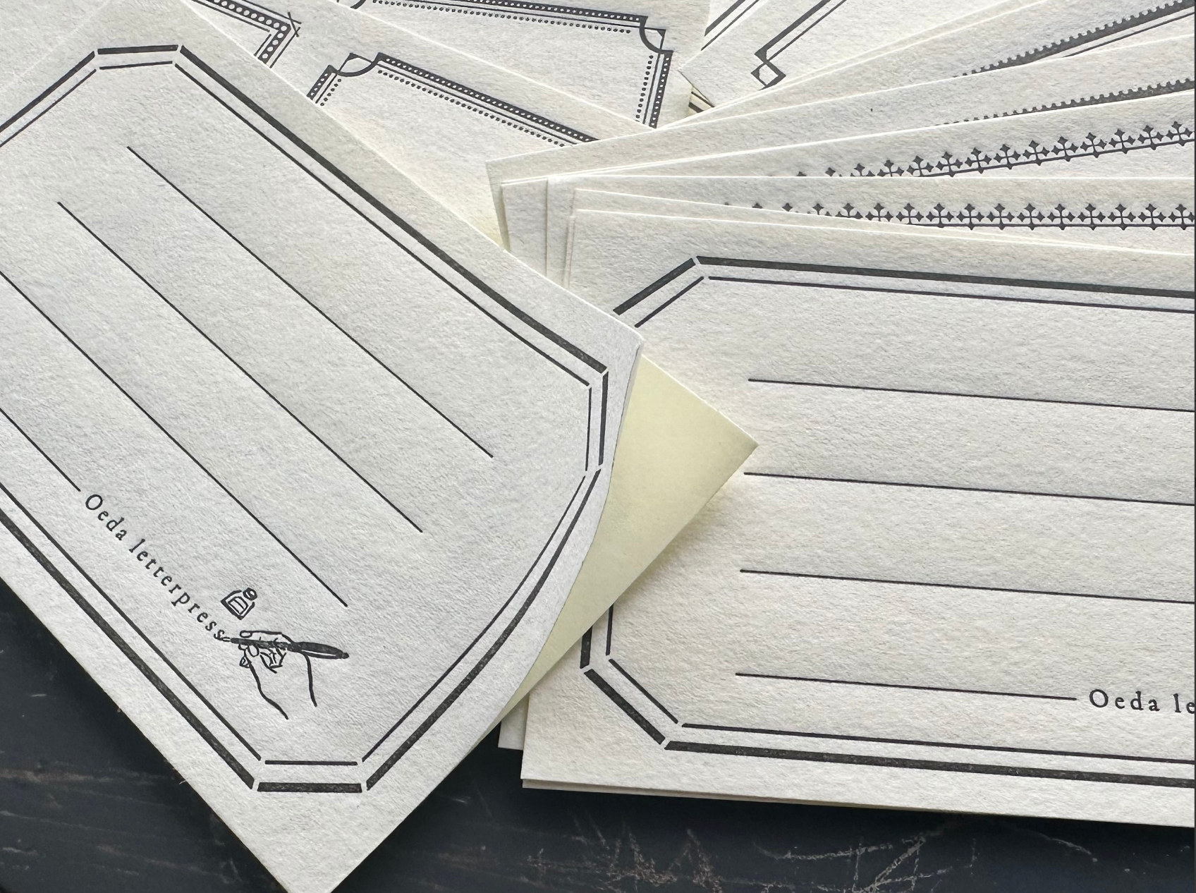 LETTERPRESS sticker set Bronze / Black(各36枚入り)