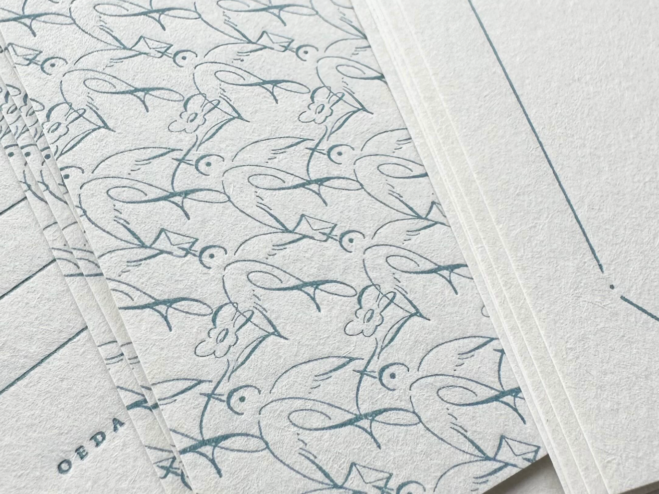 6 BIRDS DESIGN CARD BOX【Pale blue / Bronze】